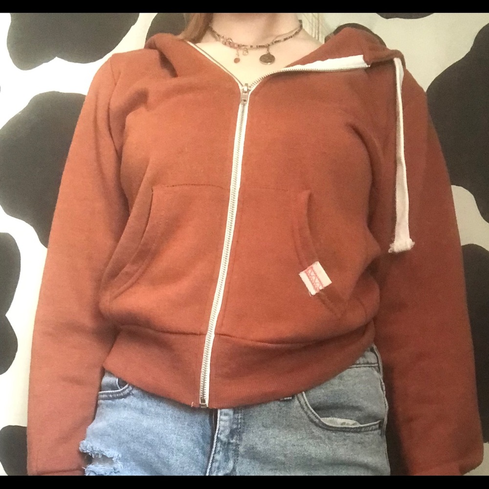 super cute auburn jacket